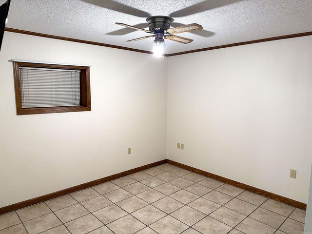 192 Lone Pine Road N, Greers Ferry, AR 72067