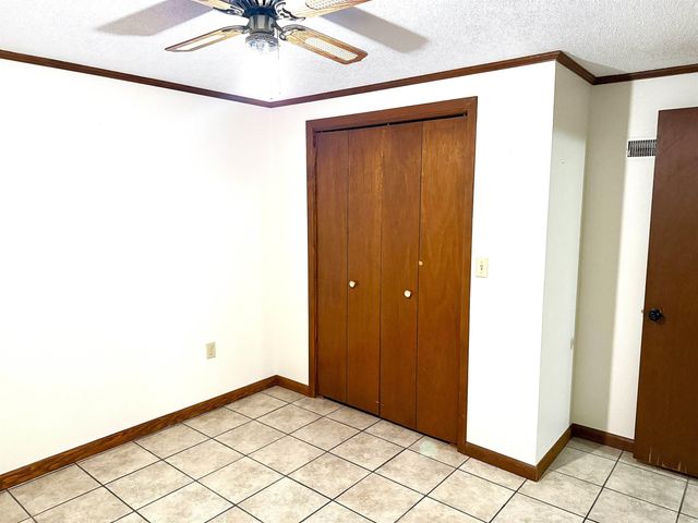 192 Lone Pine Road N, Greers Ferry, AR 72067