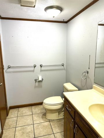 192 Lone Pine Road N, Greers Ferry, AR 72067