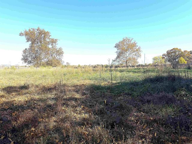 192 Lone Pine Road N, Greers Ferry, AR 72067