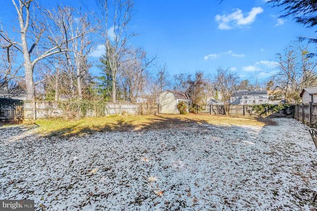 415 LOCUST DR, Baltimore, MD 21228