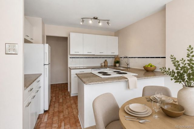 888 N Logan Street 5G, Denver, CO 80203