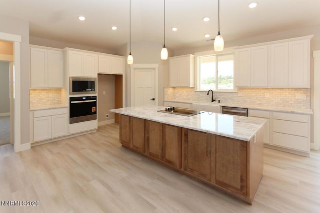 1840 Helman Drive, Gardnerville, NV 89410