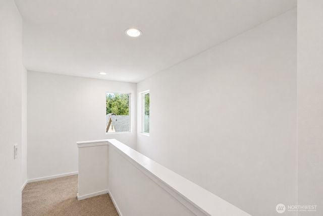 826 NW Highgarden Drive, Bremerton, WA 98311