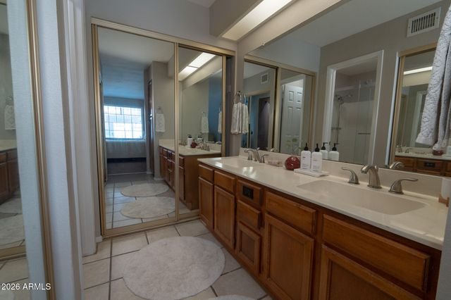 925 N COLLEGE Avenue G128, Tempe, AZ 85288