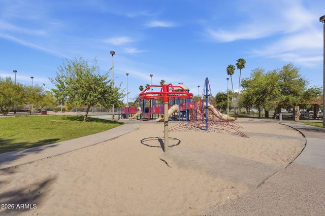 925 N COLLEGE Avenue G128, Tempe, AZ 85288