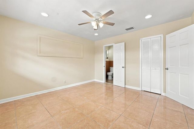 1100 7TH Street, Lake Park, FL 33403