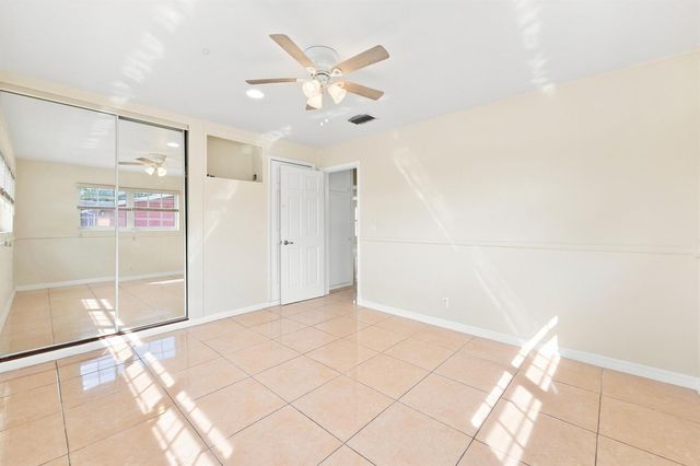 1100 7TH Street, Lake Park, FL 33403