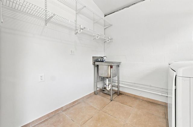 1100 7TH Street, Lake Park, FL 33403