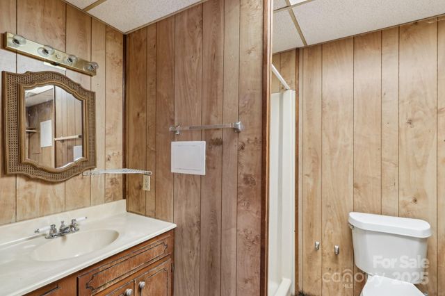 5626 Sandhurst Road, Hickory, NC 28602