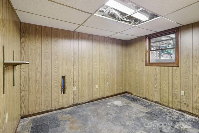 5626 Sandhurst Road, Hickory, NC 28602