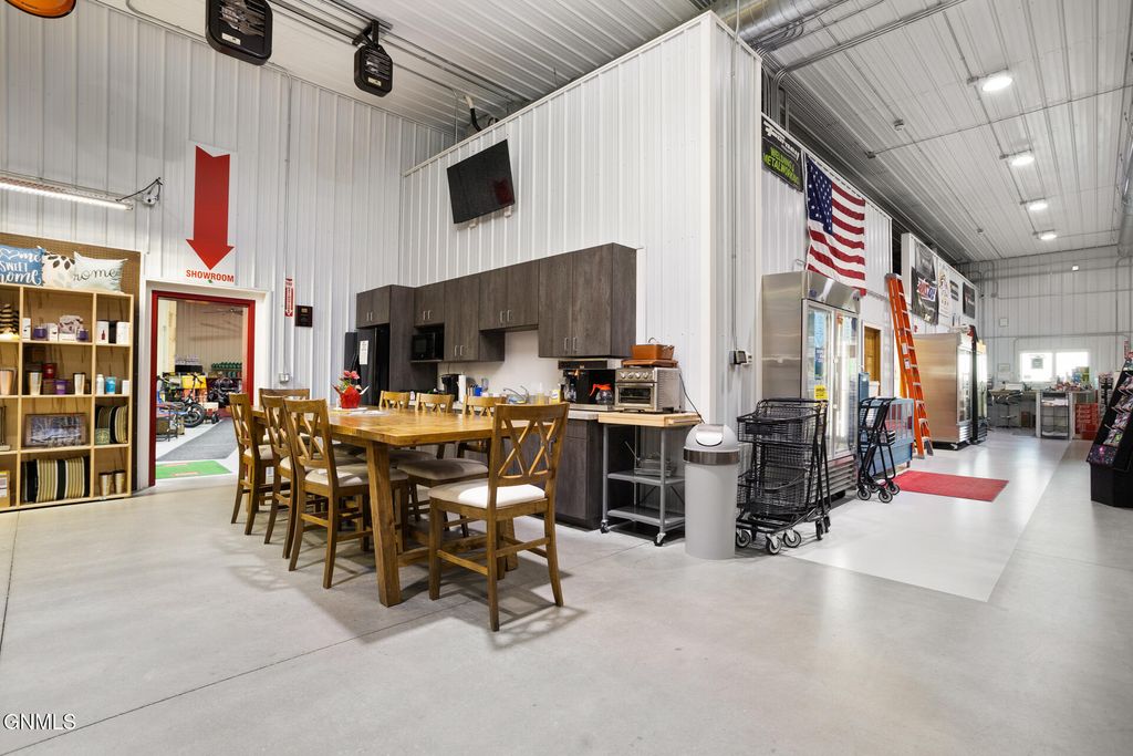 1619 Us-83, Garrison, ND 58540 photo 12