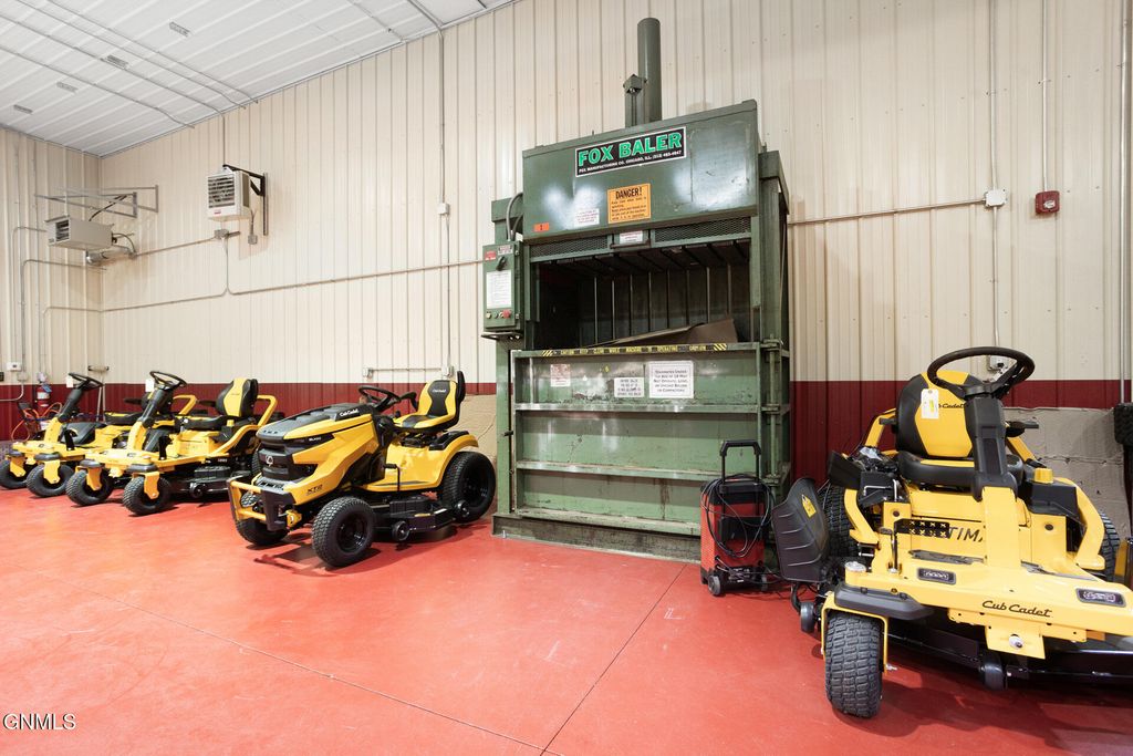 1619 Us-83, Garrison, ND 58540 photo 16