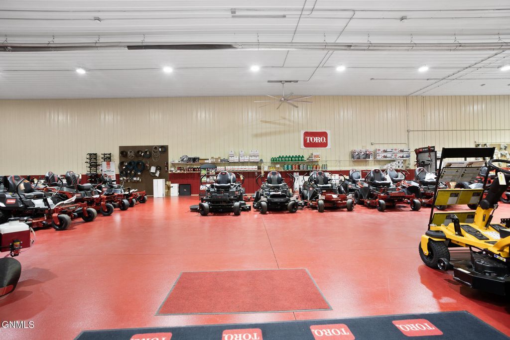 1619 Us-83, Garrison, ND 58540 photo 18