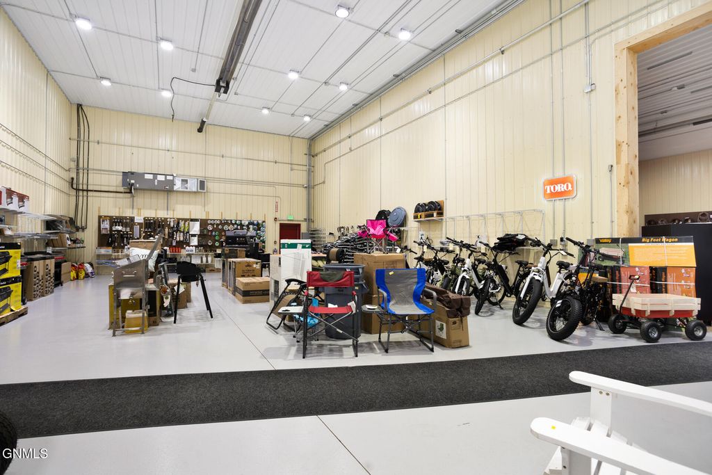 1619 Us-83, Garrison, ND 58540 photo 19