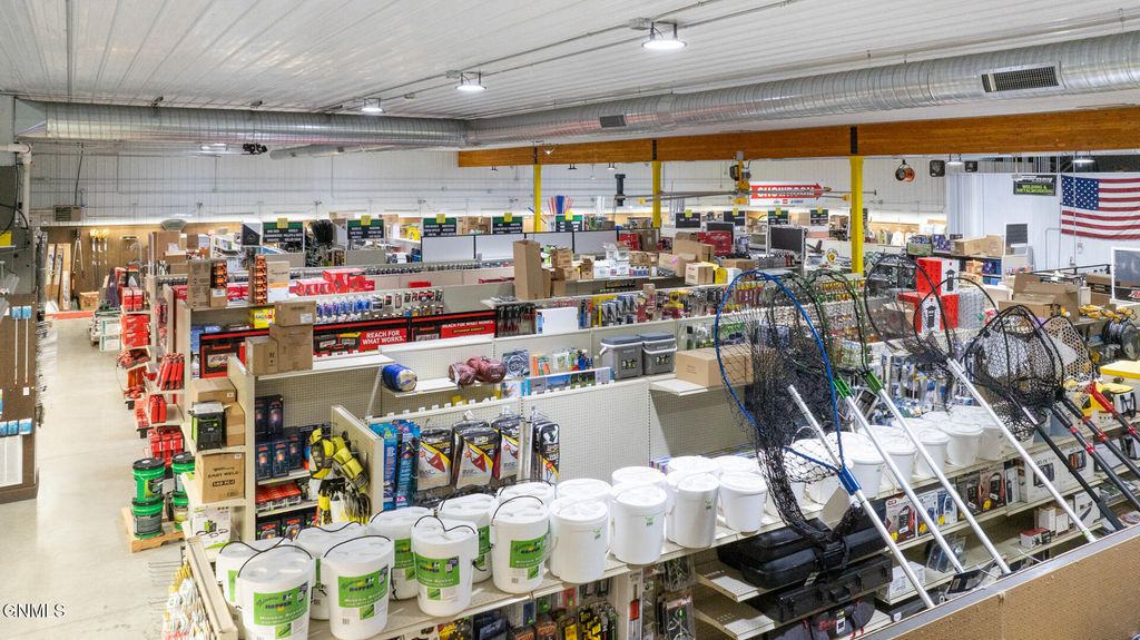 1619 Us-83, Garrison, ND 58540 photo 26