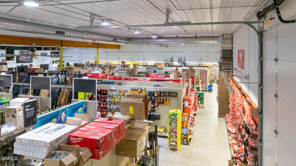 1619 Us-83, Garrison, ND 58540 photo 28