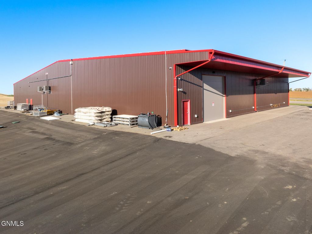 1619 Us-83, Garrison, ND 58540 photo 33