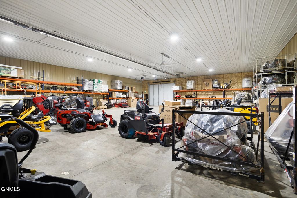 1619 Us-83, Garrison, ND 58540 photo 37