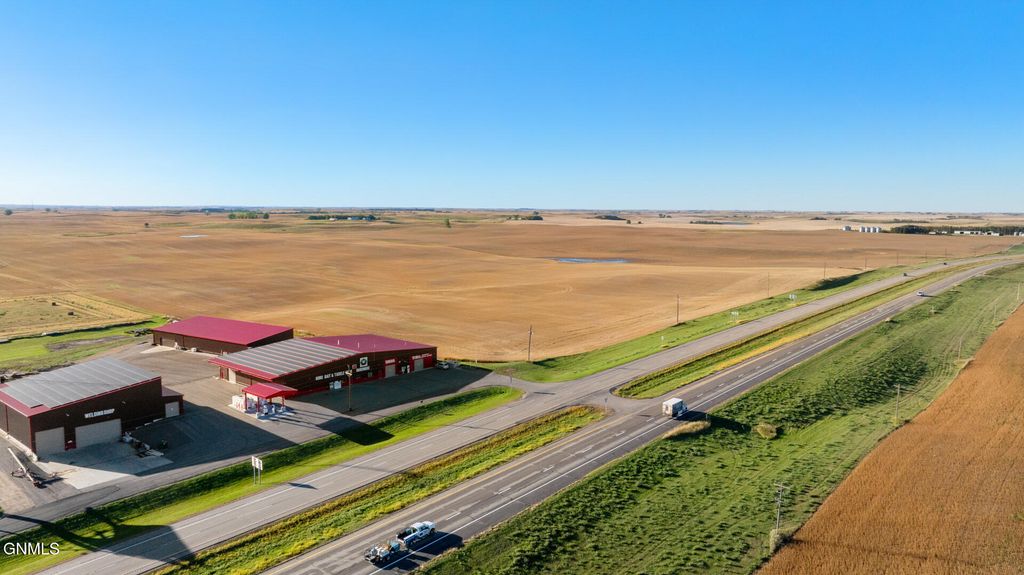 1619 Us-83, Garrison, ND 58540 photo 41