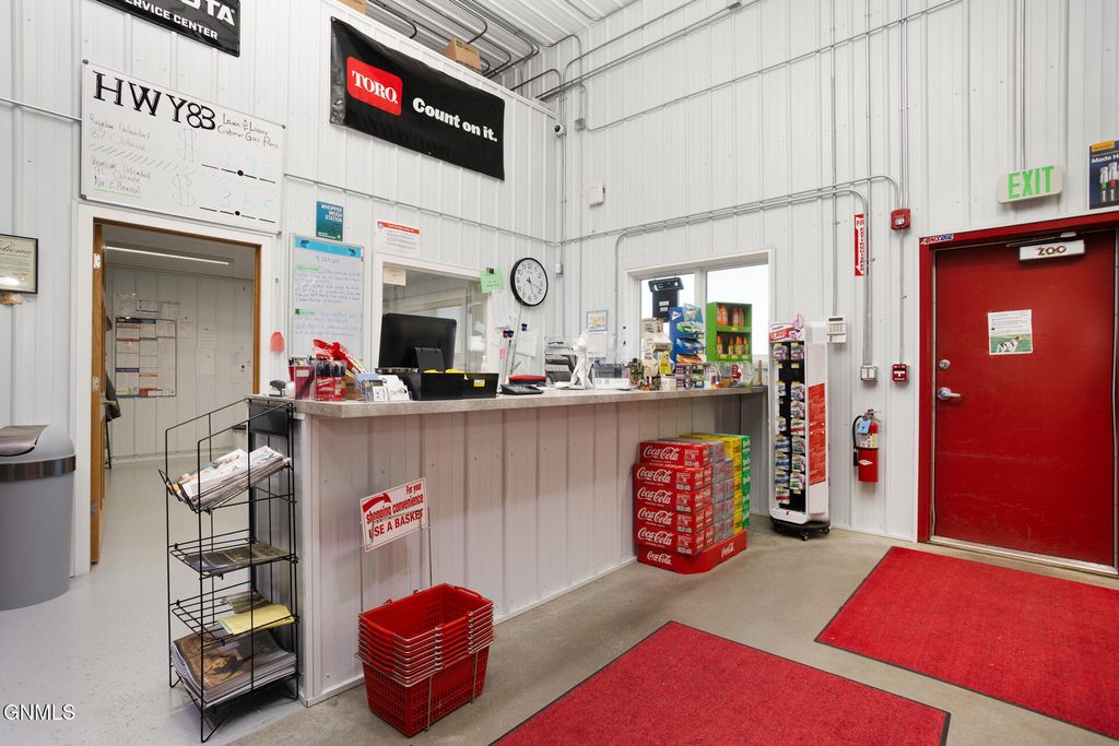 1619 Us-83, Garrison, ND 58540 photo 7