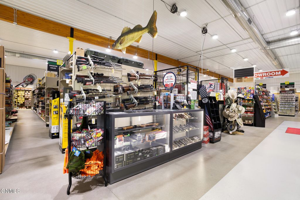 1619 Us-83, Garrison, ND 58540 photo 9