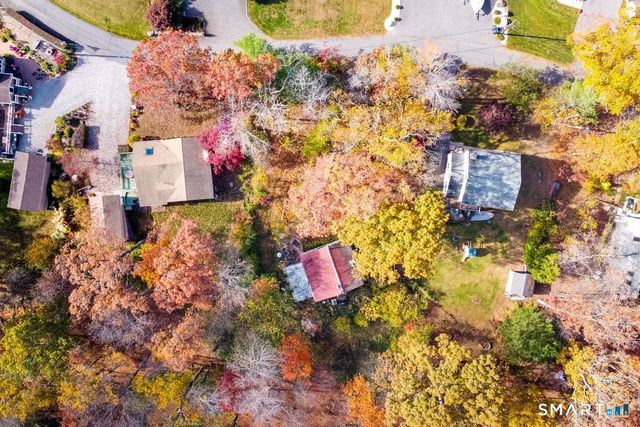 11 Oak Road, New Milford, CT 06776