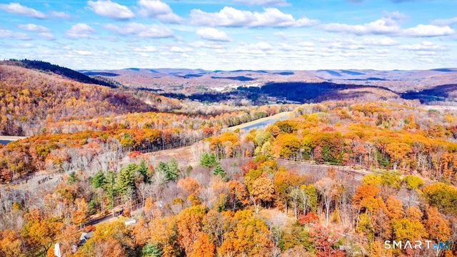 11 Oak Road, New Milford, CT 06776