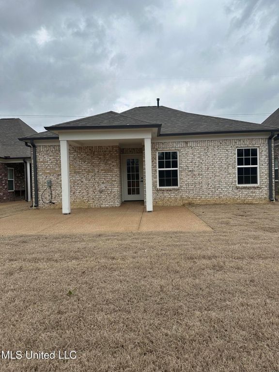 413 Country Garden Drive, Southaven, MS 38671 — photo 2