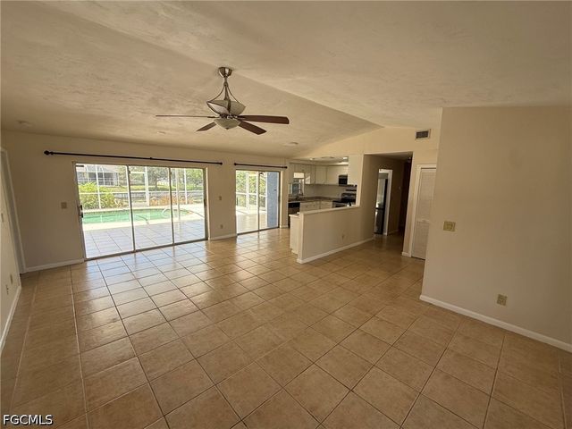 210 SE 1st TER, Cape Coral, FL 33990