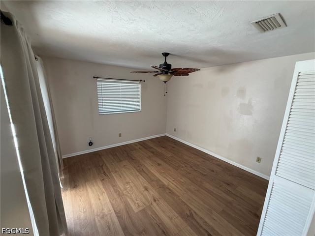 210 SE 1st TER, Cape Coral, FL 33990