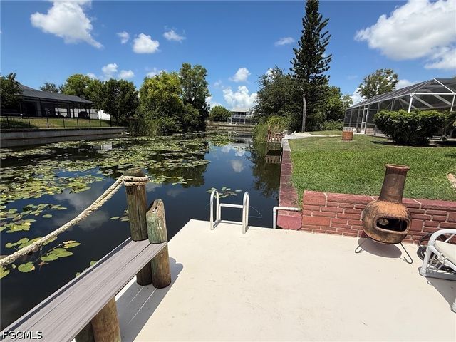 210 SE 1st TER, Cape Coral, FL 33990
