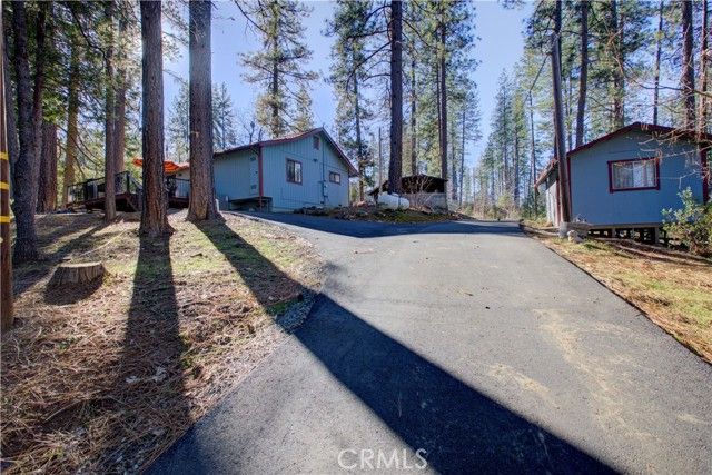23625 Rock Hammer Road, Groveland, CA 95321