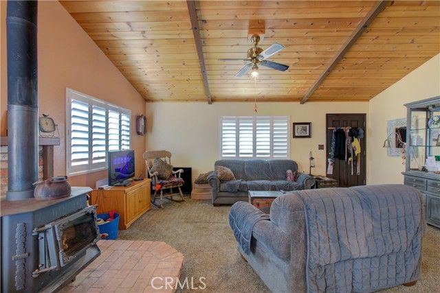 23625 Rock Hammer Road, Groveland, CA 95321