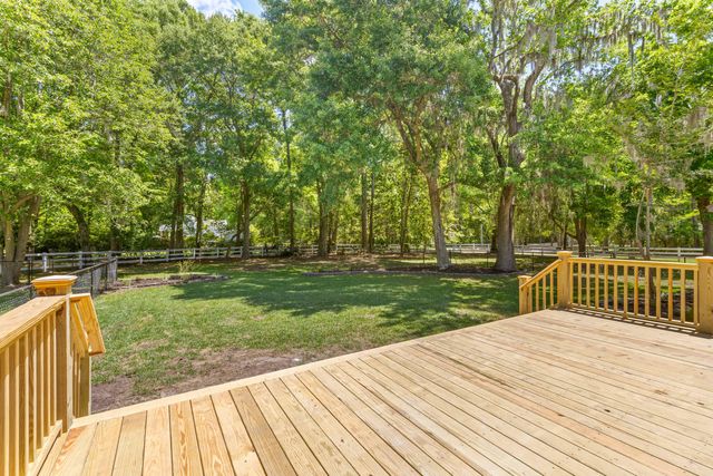 2207 Clam Drive, Johns Island, SC 29455