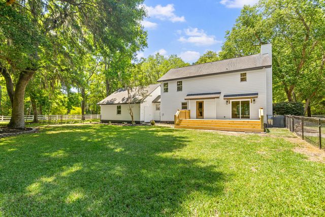 2207 Clam Drive, Johns Island, SC 29455
