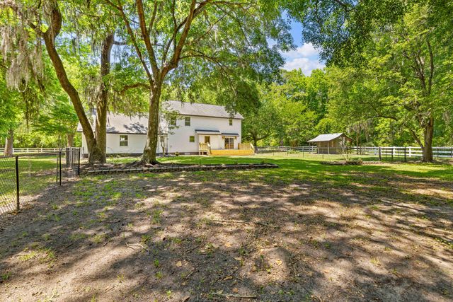 2207 Clam Drive, Johns Island, SC 29455