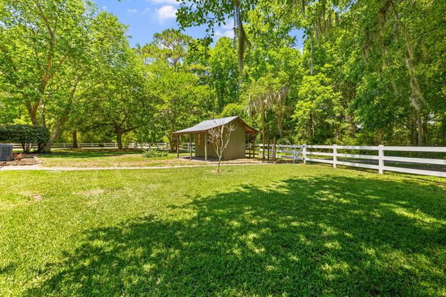 2207 Clam Drive, Johns Island, SC 29455
