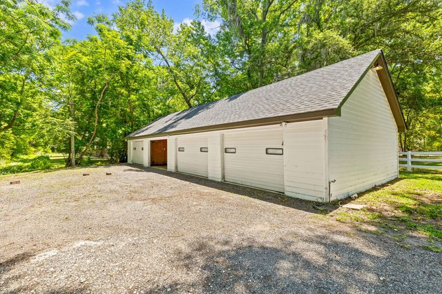 2207 Clam Drive, Johns Island, SC 29455