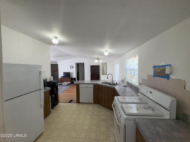 36 Clear Spring Road, St. Helena Island, SC 29920