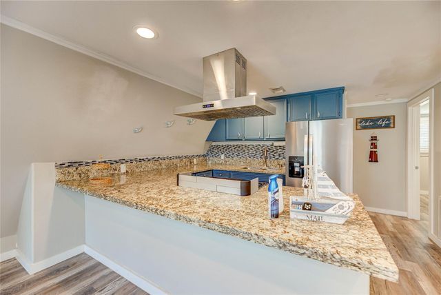 221 Crestmont Street, Point Blank, TX 77364