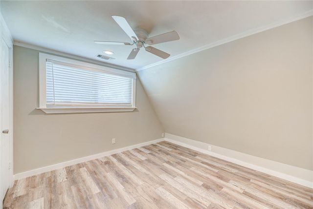 221 Crestmont Street, Point Blank, TX 77364