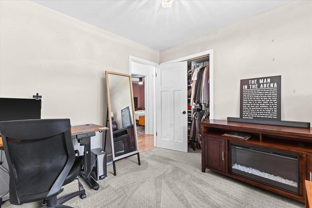 612 Lee COURT, Waukesha, WI 53186