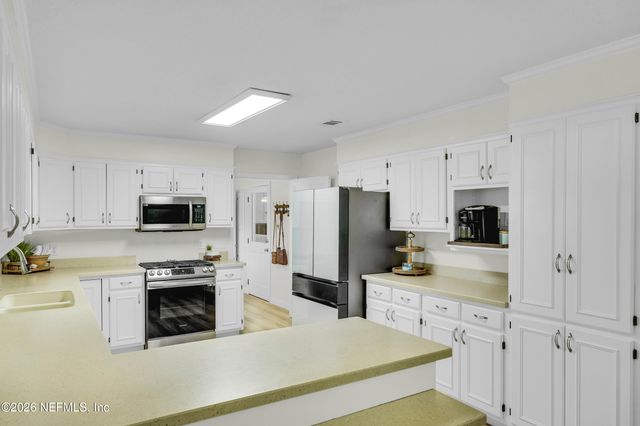 278 CAMP PINCKNEY Drive, Folkston, GA 31537