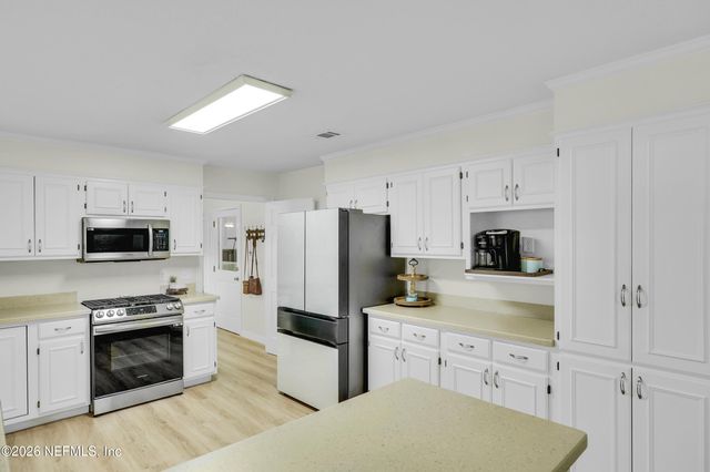 278 CAMP PINCKNEY Drive, Folkston, GA 31537