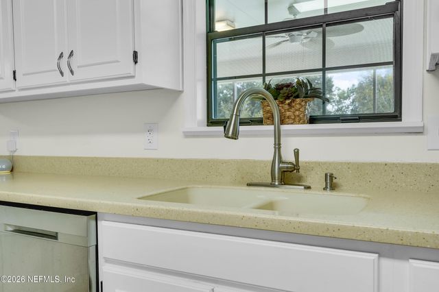 278 CAMP PINCKNEY Drive, Folkston, GA 31537