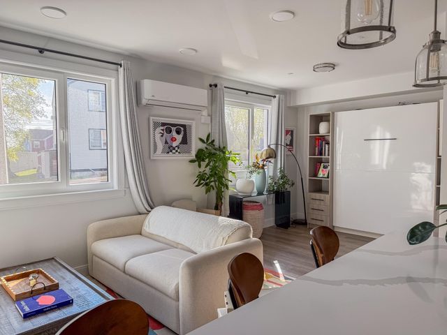 64 Alpine St 103, Boston, MA 02119
