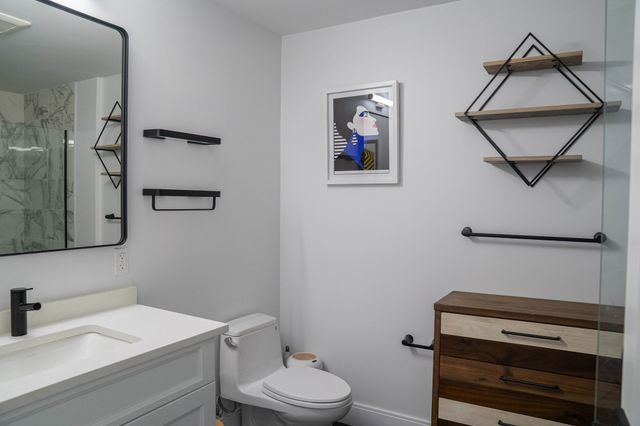 64 Alpine St 103, Boston, MA 02119