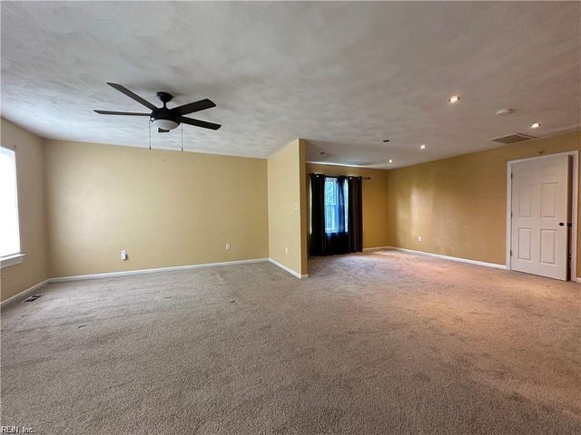 4447 Rivermill CT, Portsmouth, VA 23703