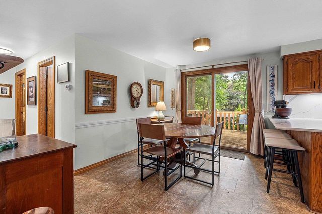 2565 HAZELWOOD LANE, Green Bay, WI 54304